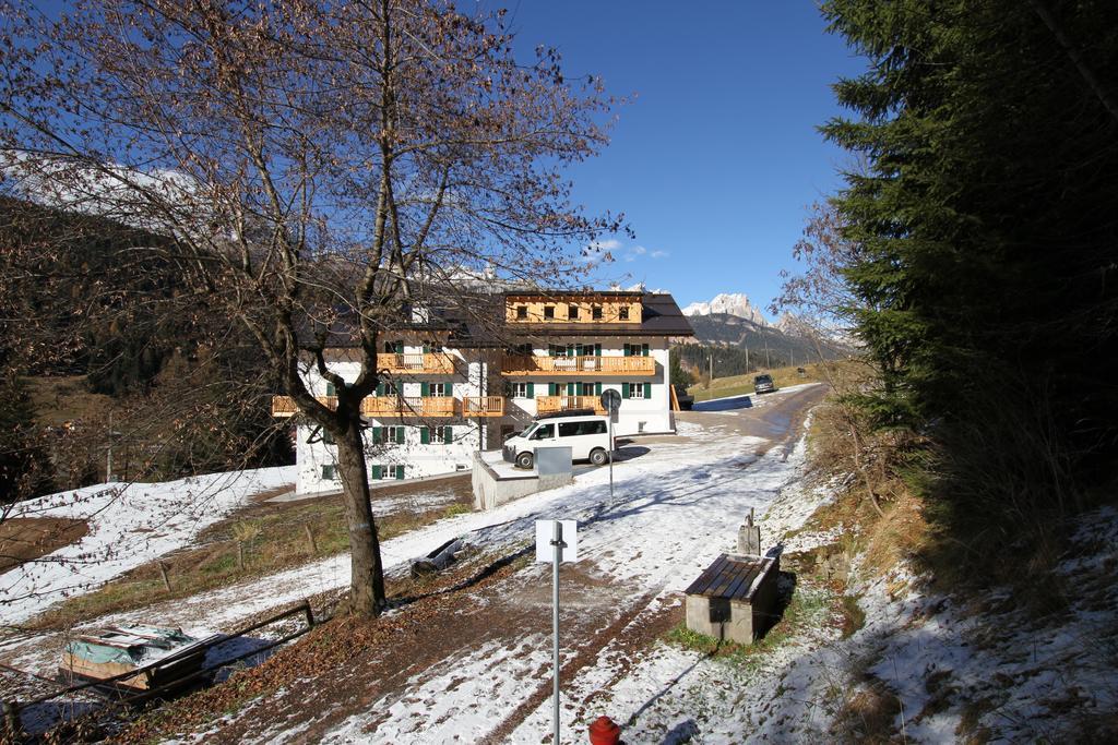 La Lum De Roisc Hotel Soraga Bagian luar foto