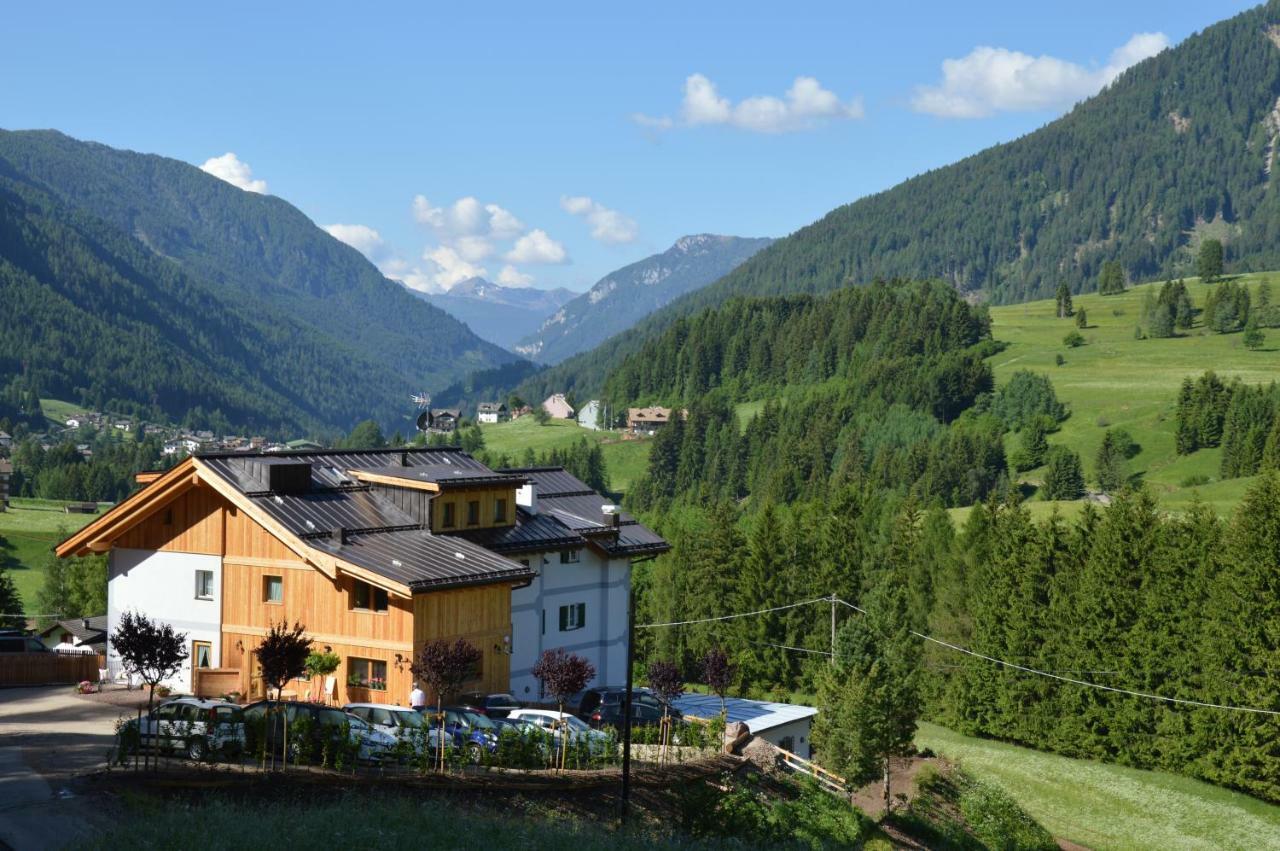 La Lum De Roisc Hotel Soraga Bagian luar foto